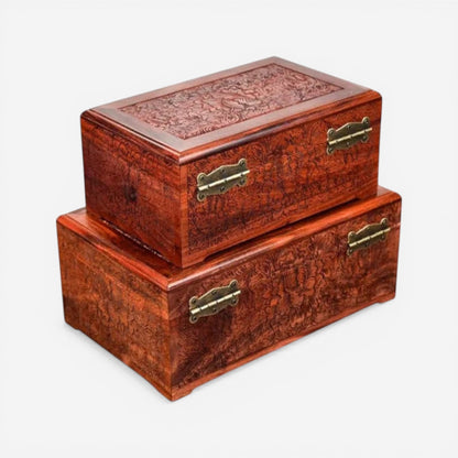 Boîte à bijoux en bois de santal avec compartiments empilables, parfaite pour un rangement organisé et modulable.