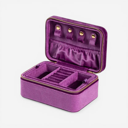 Boîte à bijoux en flanelle violette, élégante et pratique, parfaite pour organiser vos bijoux en toute sécurité.