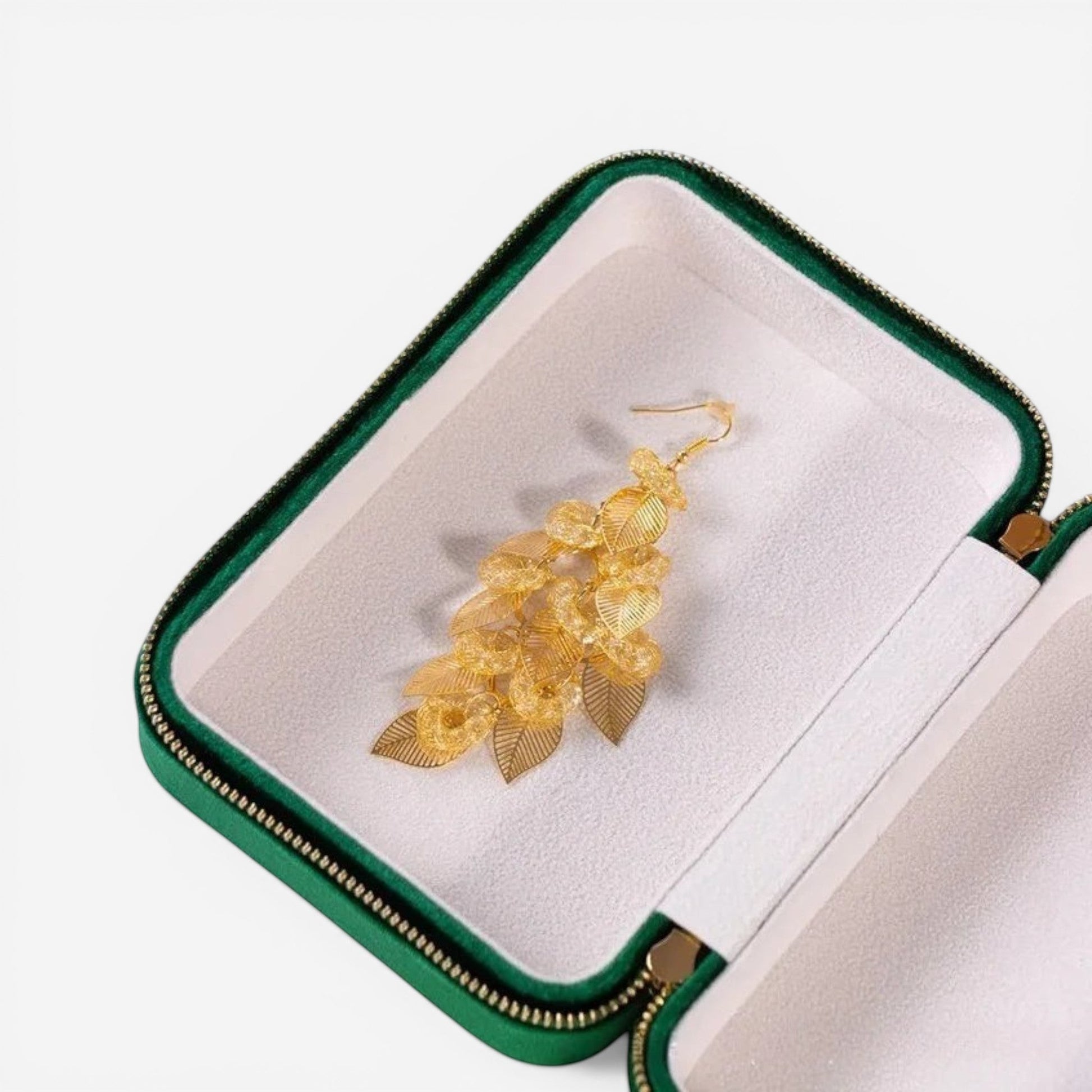boite à bijoux de voyage avec rangement pour colliers et pendentifs