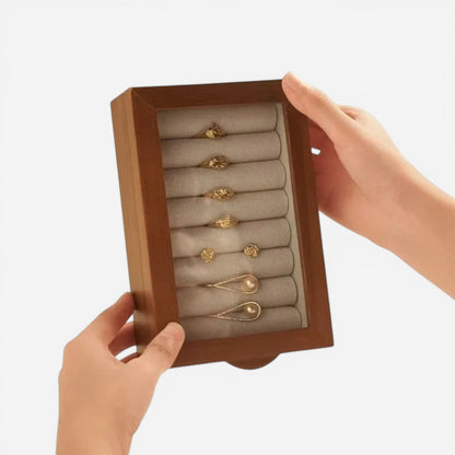 petite boîte à bijoux en bois compacte avec compartiments pour bagues et colliers