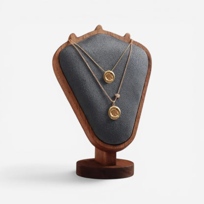 presentoir a colliers en bois noir avec support pour organiser et exposer bijoux
