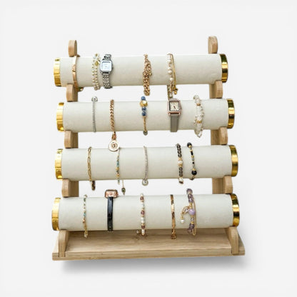 présentoir bijoux en bois avec plusieurs rangées pour organiser bracelets et accessoires