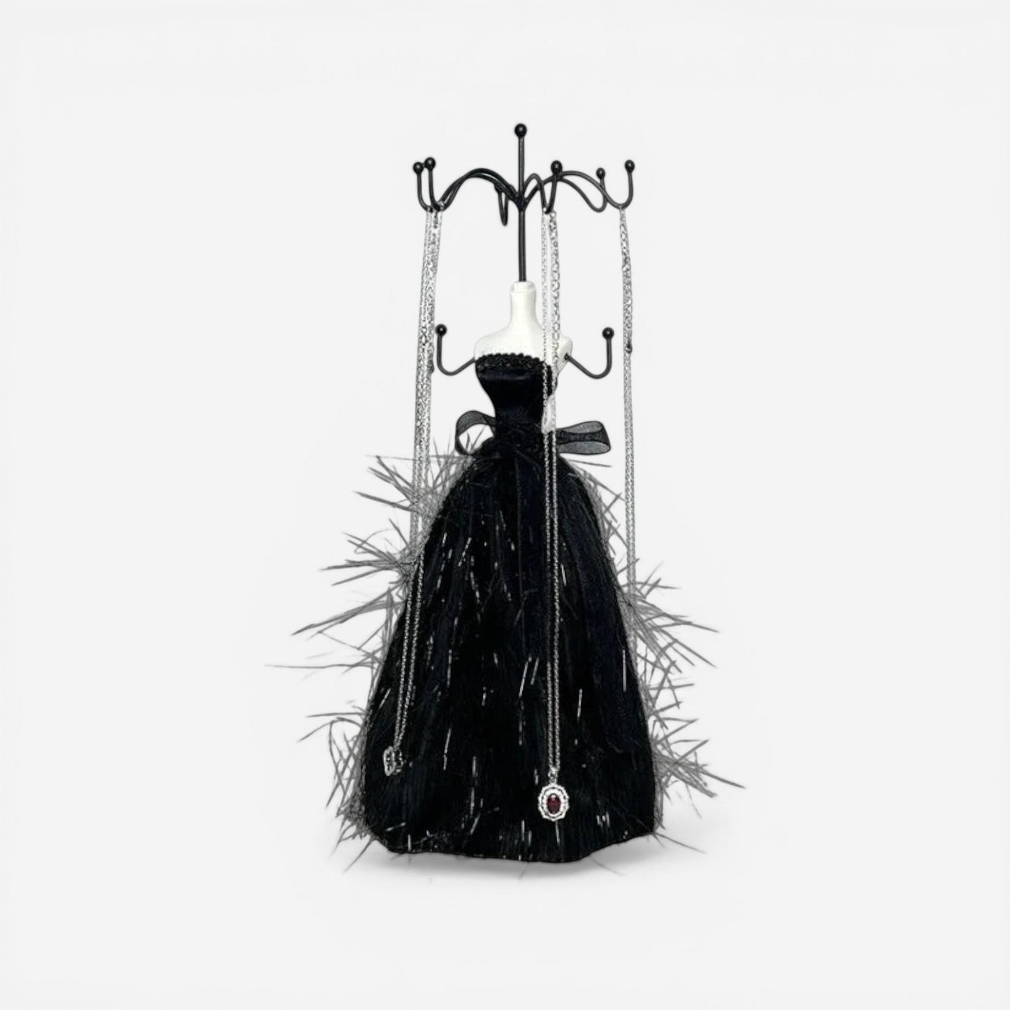 Présentoir à bijoux robe longue élégant, parfait pour organiser colliers et exposer bijoux avec style.