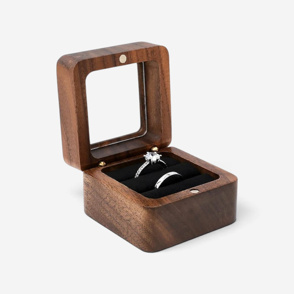 Boîte à bagues SecretGleam en bois avec couvercle vitré et intérieur en velours noir pour mariage