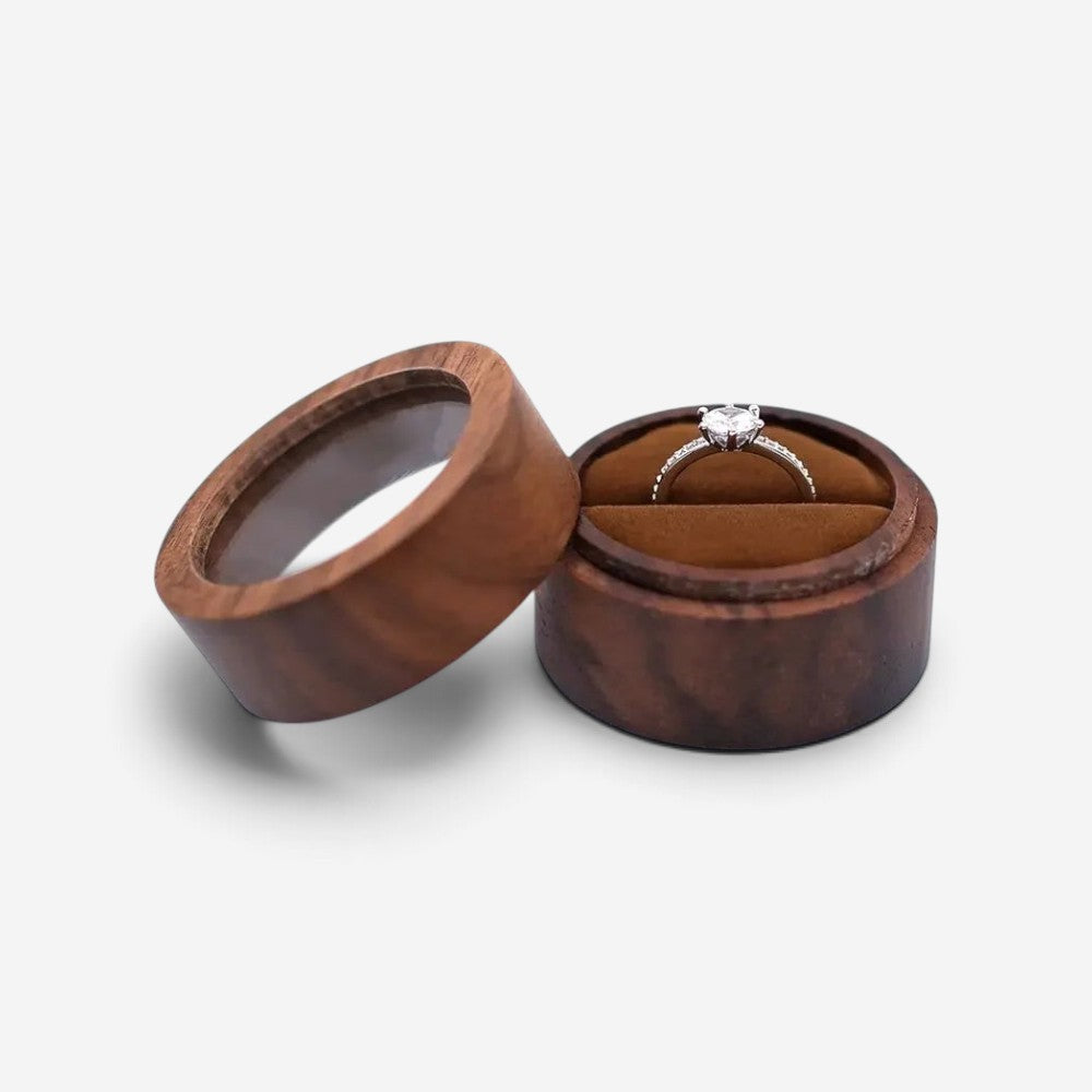 Écrin à bague rond en bois SecretGleam avec couvercle transparent et intérieur marron pour demande en mariage