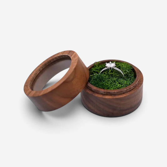 Écrin à bague rond en bois SecretGleam avec couvercle transparent et intérieur en mousse verte pour bague de fiançailles
